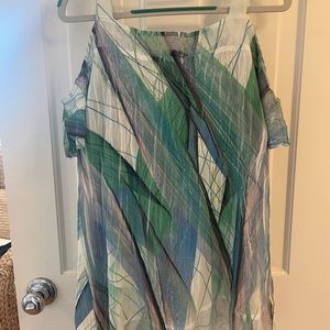 Komarvo top. Worn once. Size SM. Blue and Green.